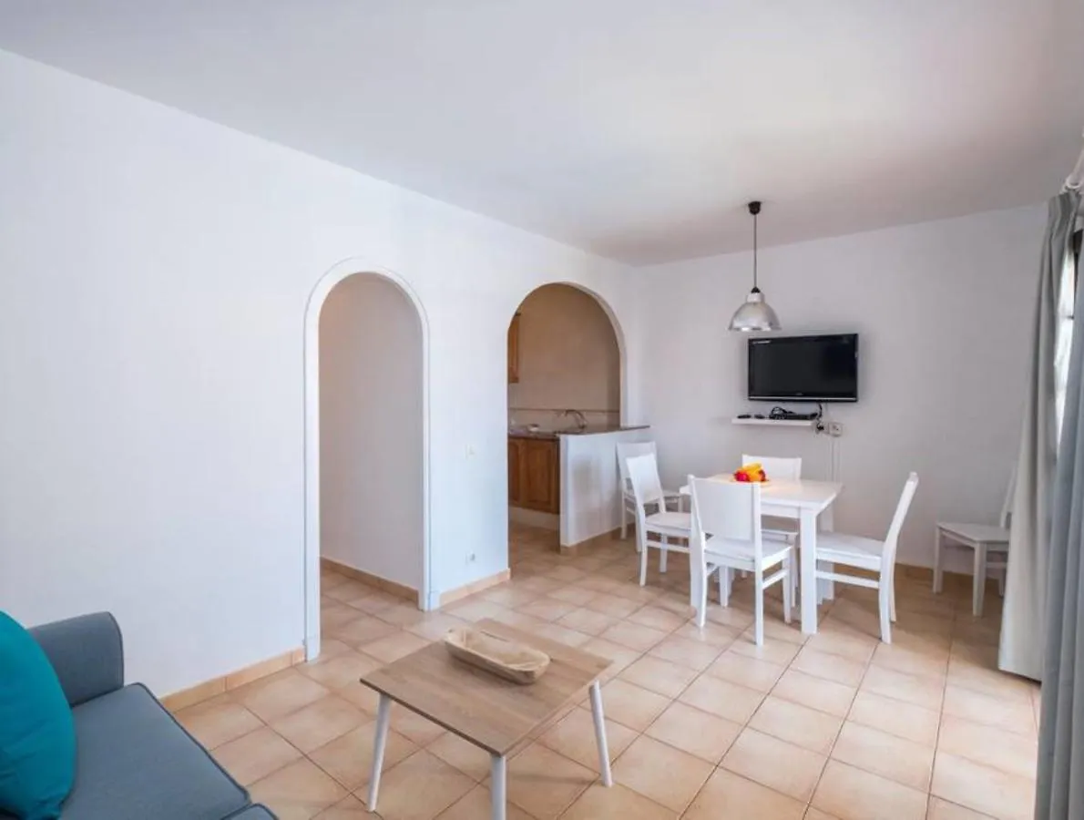 Girasol Garden Superior 2-D Apartment Son Bou 0*,